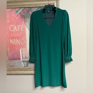White House Black Market Emerald Green Pleated Collar Dress